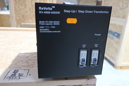 Transformer REVOLTA RV-4000 4000W