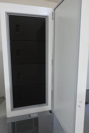 Fryseskab B SCIENCE GLOBAL B-ULT 400 (køleteknik fejl, virker nok ikke)