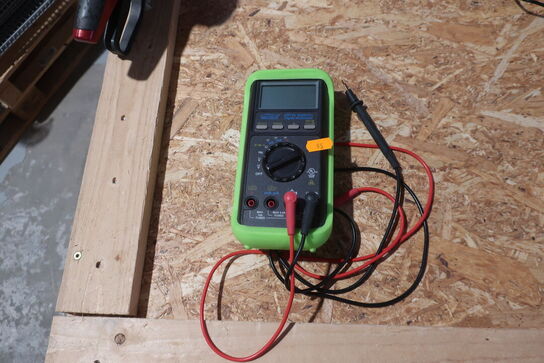 Digital multimeter ELMA BM805s
