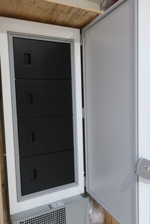 Fryseskab B SCIENCE GLOBAL B-ULT 400 (kører ikke)