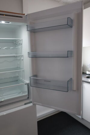 Køle/fryseskab SIEMENS KG KGVV29A