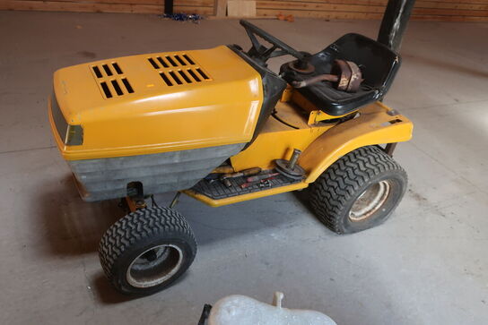 Plænetraktor (motor mangler)