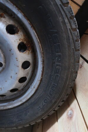 2 hjul m. vinterdæk