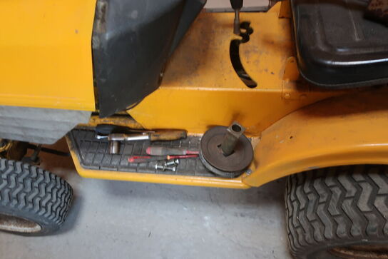 Plænetraktor (motor mangler)