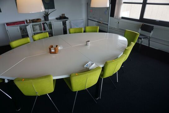 Konferencebord inkl. 10 stole