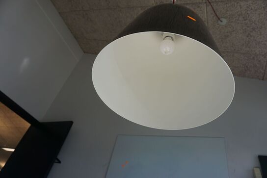 Caravaggio Pendel sort/rød FRITZ HANSEN 