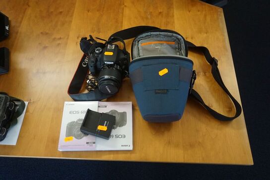 Kamera CANON EOS 600D 