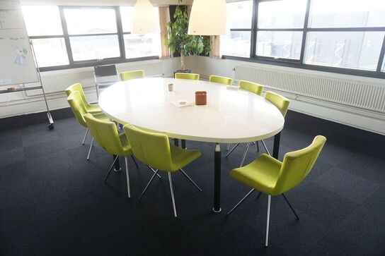 Konferencebord inkl. 10 stole