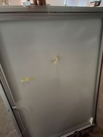 Spejl til badeværelse  STRØMBERG