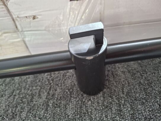  2stk Tyholt sort håndklædetørre STRØMBERG