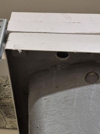 Strømberg Carronite Hjørnekar med skade STRØMBERG