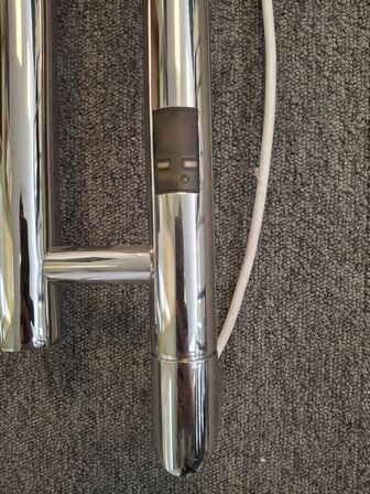 4-rørs håndklædetørrer til EL  STRØMBERG