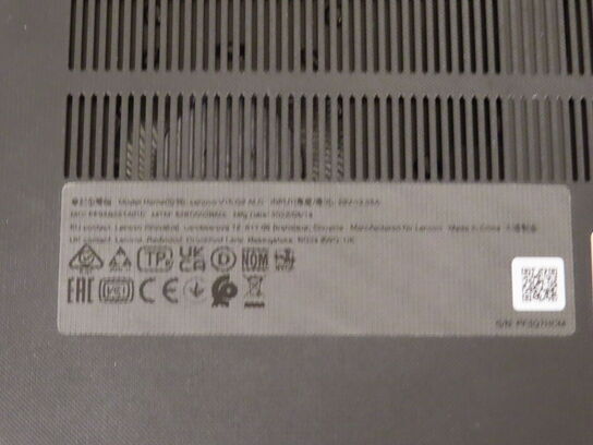 Computer LENOVO V15 G2 ALC