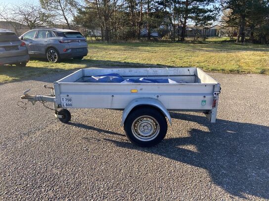 Trailer STEMA B 6075