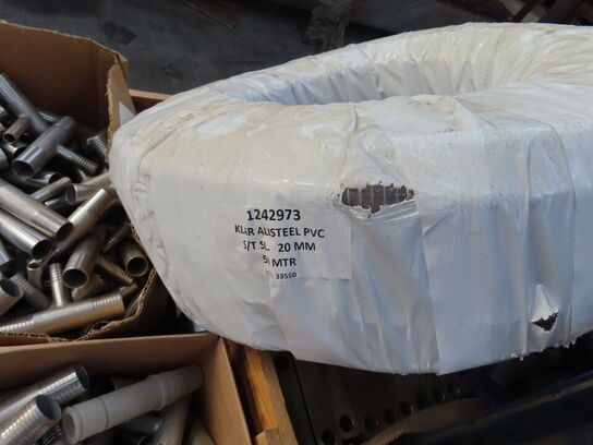 Palle med diverse alu-/stålprofiler