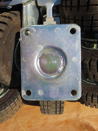 Palle med diverse hjul