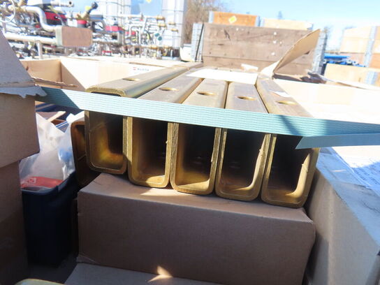 Diverse bolte samt metaldele