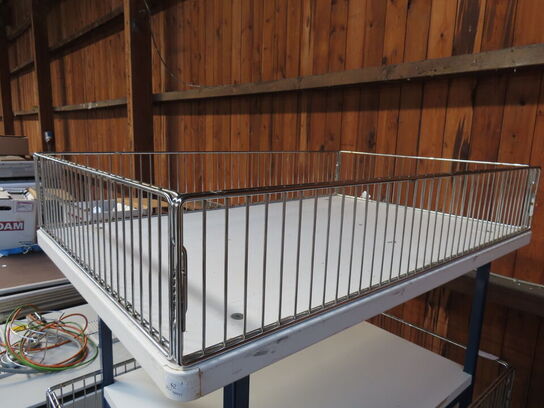 2 stk udstillingsreol