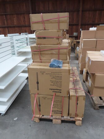 Palle med diverse chopsticks