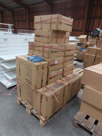 Palle med diverse chopsticks