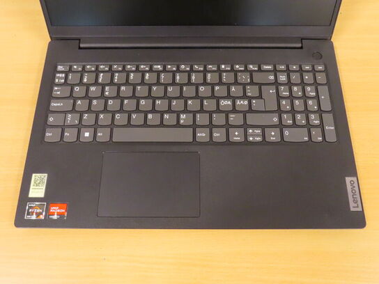 Computer LENOVO V15 G2 ALC