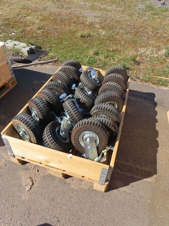 Palle med diverse hjul