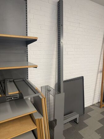 Reolsystem til butik