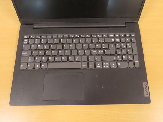 Computer LENOVO V15 G2 ALC