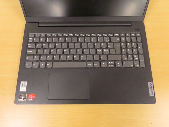 Computer LENOVO V15 G2 ALC