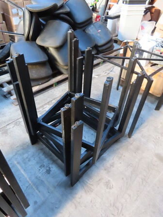 Diverse bordben samt bordplader