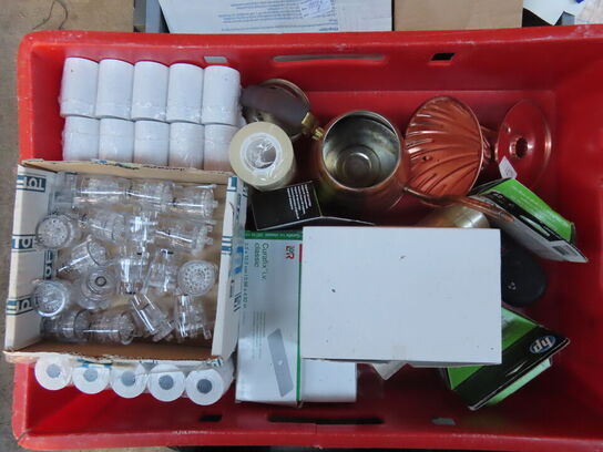 Palle med indhold af diverse bonruller, soyabowls mv.