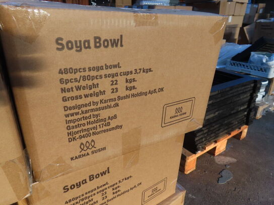 Palle med diverse soya bowls