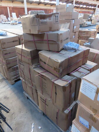 Palle med diverse chopsticks