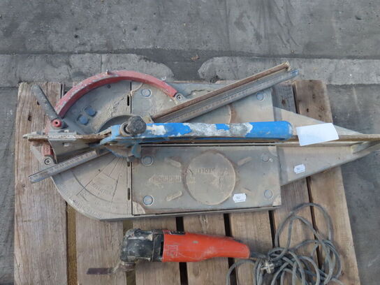 Fliseskærer samt elværktøj