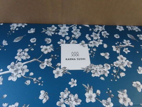 Palle med diverse indpakningskasser