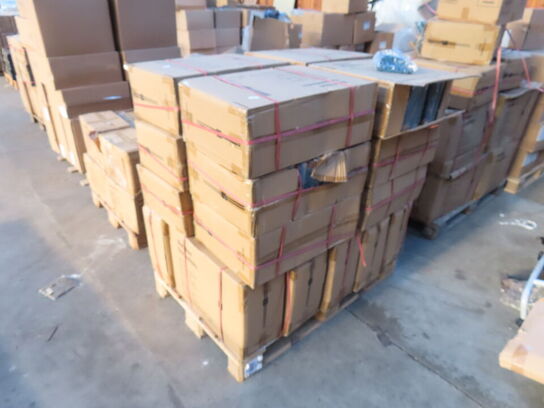 Palle med diverse chopsticks