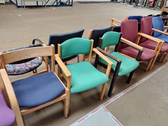 12 stole, assorterede