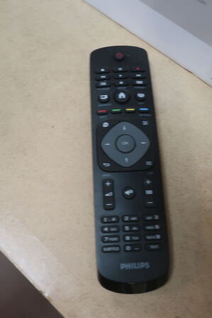 Fladskærms Tv 40" PHILLIPS Model: 40HFL2819D/12