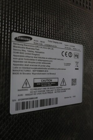 Fladskærms Tv  32" SAMSUNG Model: LH32DBEPLGC/EN