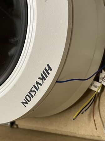 Div. Overvågningskamera  D-LINK; HIKVISION Model: DS-2CD2142FWD-IWS 