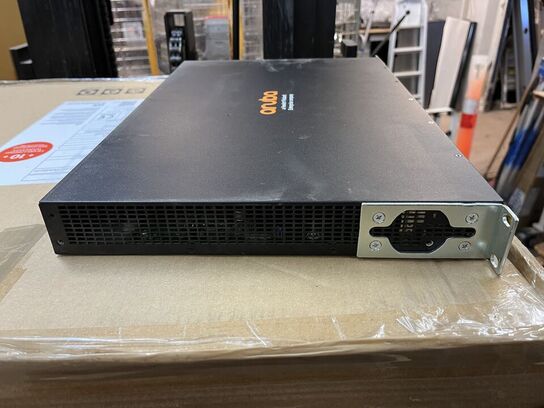 Serverudstyr HP/ARUBA  Model: 2540 JL357 A
