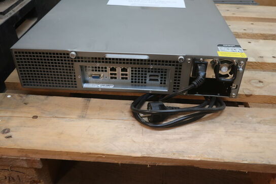 Netværkslagringsserver (NAS) QNAP Model: TS-859U-RP