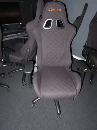 Gamer stol, CEPTER
