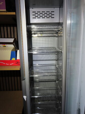 Displaykøleskab, REDBULL