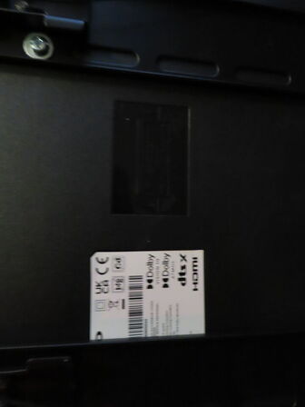 48" SMART TV, SHARP AQUOS med fjernbetjening og vægbeslag