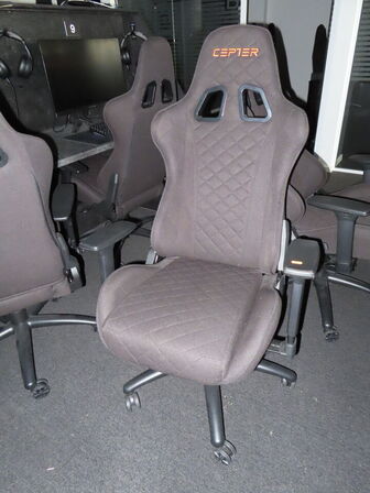 Gamer stol, CEPTER