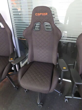 Gamer stol, CEPTER