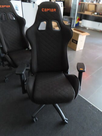 Gamer stol, CEPTER