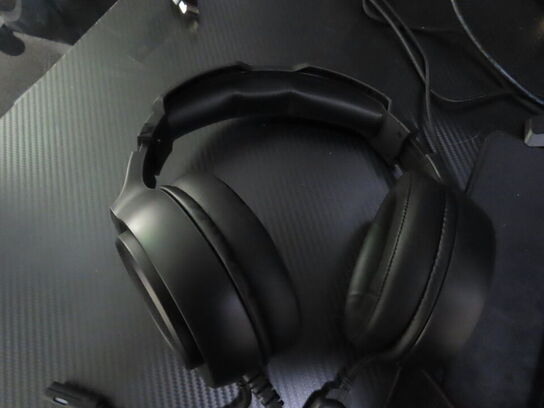 27" curved gaming monitor, ASROCK PHANTOM GAMING pg27f15rs1a 