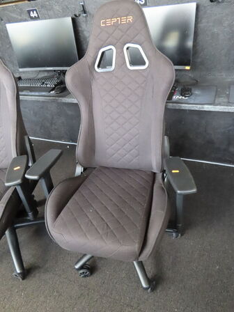 Gamer stol, CEPTER